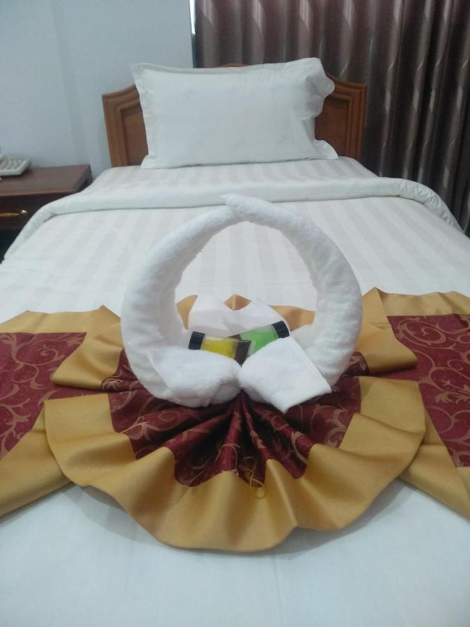 Mandalar May One Hotel مانديلاي المظهر الخارجي الصورة
