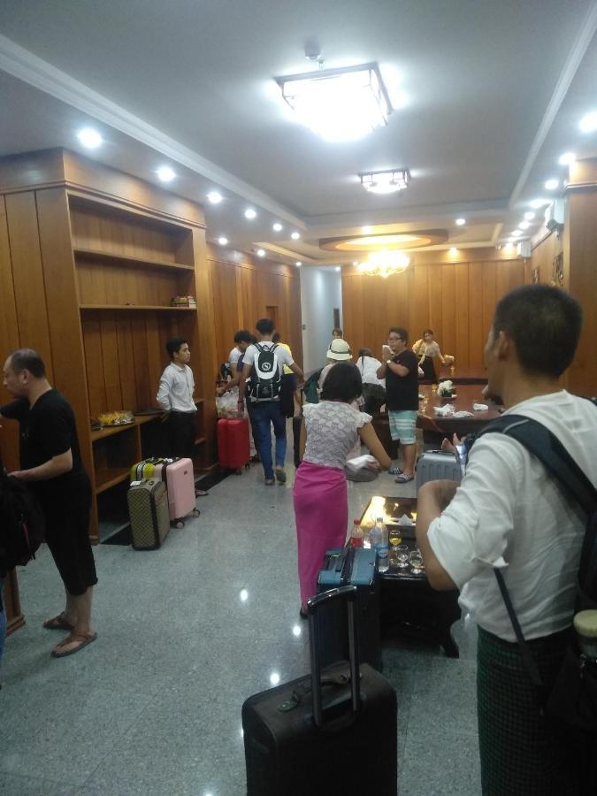 Mandalar May One Hotel مانديلاي المظهر الخارجي الصورة
