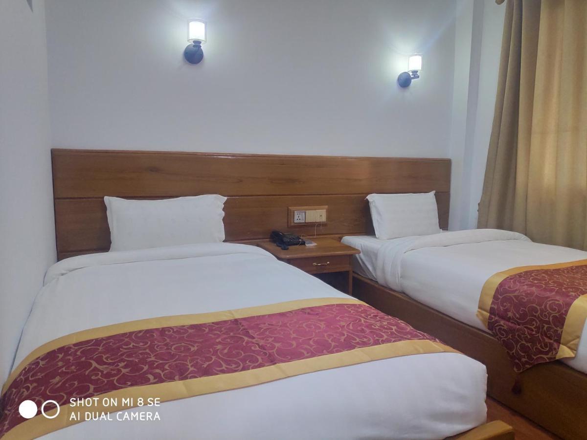 Mandalar May One Hotel مانديلاي المظهر الخارجي الصورة